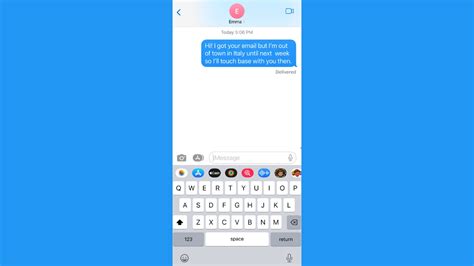 how to text internationally for free